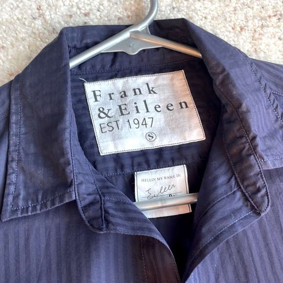 FRANK & EILEEN Eileen Sheer Poplin Striped Navy Shirt - Picture 9 of 16
